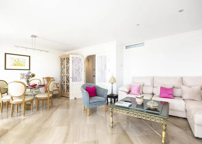 Sunbeach Sol Y Playa * 丰希罗拉