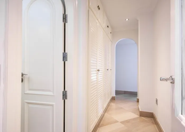 Sunbeach Sol Y Playa